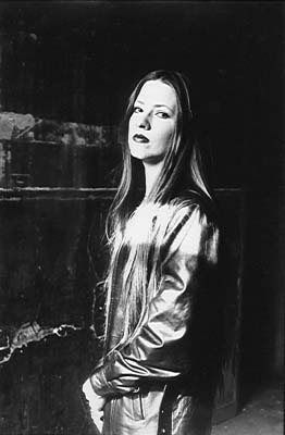 Kim Nielsen-Parsons bass