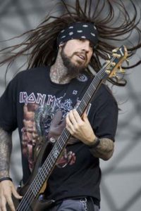Fieldy Korn bass