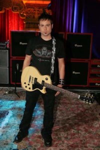 Rafael Moreira guitar