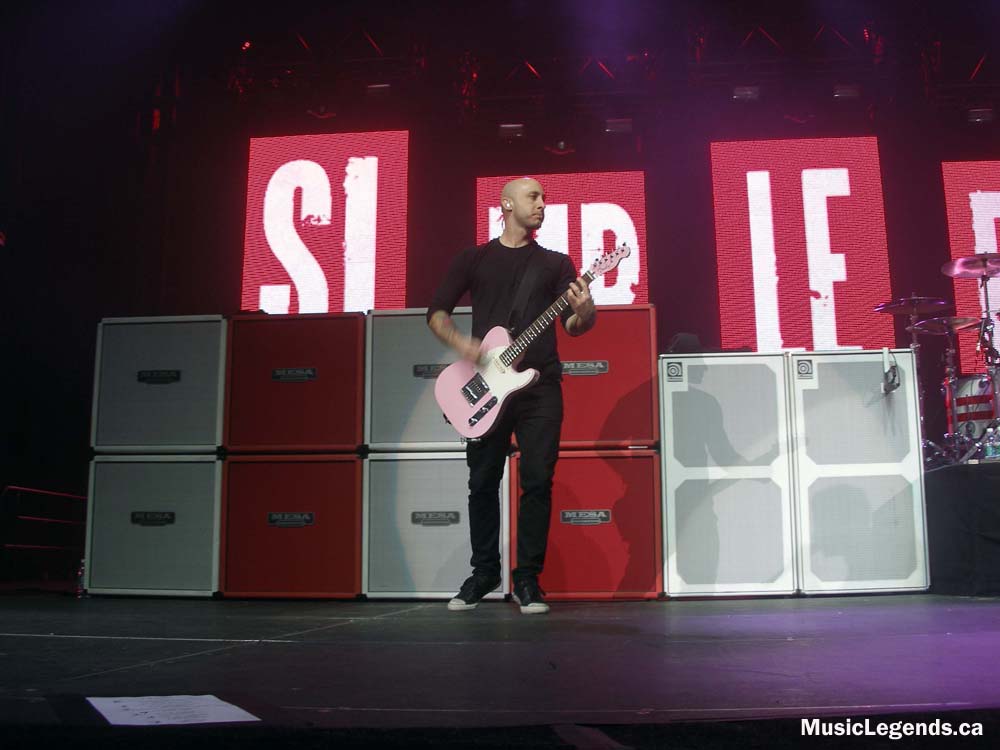 Simple Plan Jeff Stinco