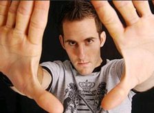 Chuck Comeau Simple Plan