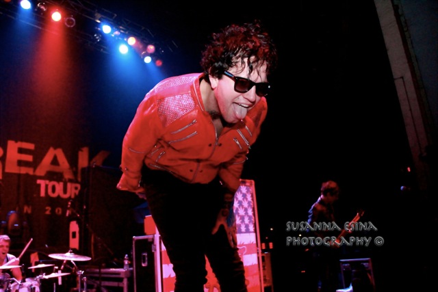 Attila Chris Fronz Fronzak