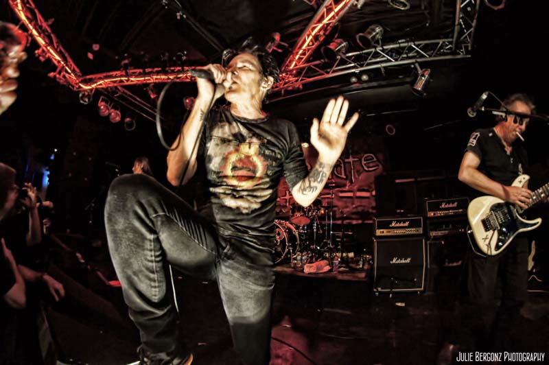 Love Hate Jizzy Pearl