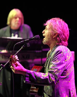 Jon Anderson Interview - Legendary singer talks Australian tour