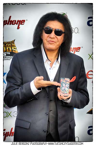 golden gods awards black carpet