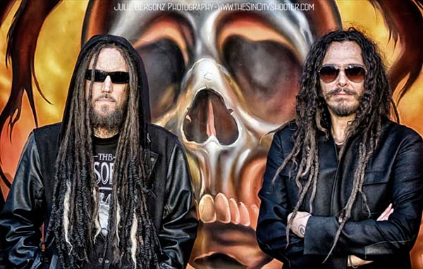 golden gods awards black carpet