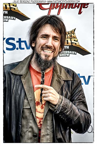 golden gods awards black carpet