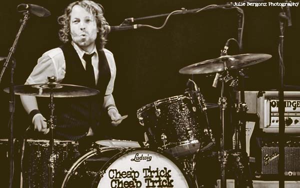 Cheap Trick Live