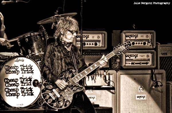 Cheap Trick Live