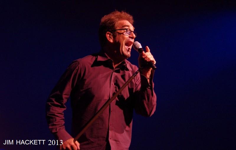 Huey Lewis Live