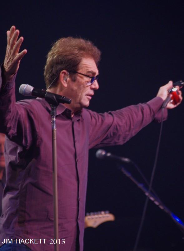 Huey Lewis Foxwoods MGM