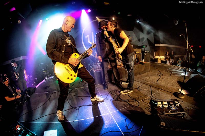 Vegas Rocks Magazine Music Awards 2013 Bob Kulick Gibson Les Paul