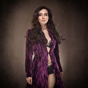 Somi Arian model singer