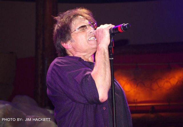 Survivor live wolf den 2014