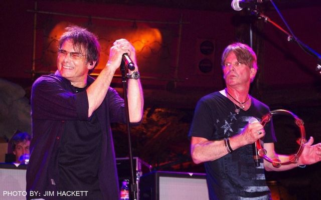 Survivor live wolf den 2014