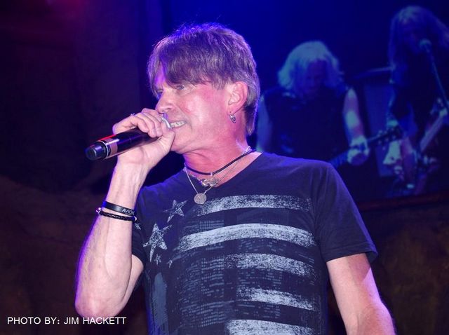 Survivor live wolf den 2014