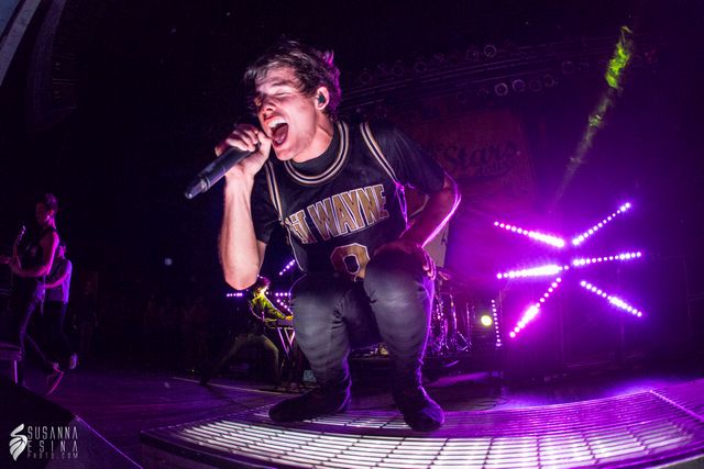 I See Stars singer live