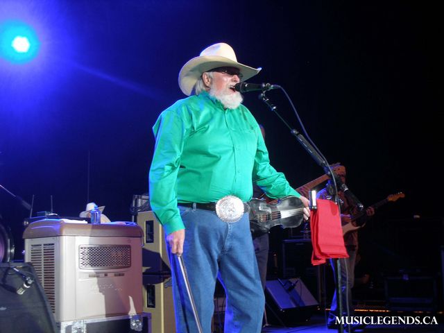 charlie daniels band halifax forum green shirt and fiddle