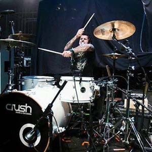 dan johnson drummer red