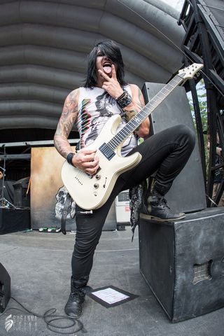Escape the Fate white guitar Uproar Festival