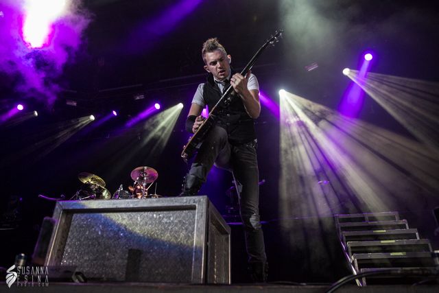 Skillet guitarist seth morrison Uproar Festival