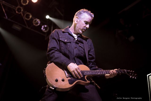 social distortion guitar player