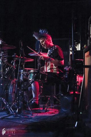 The Downtown Fiction drummer