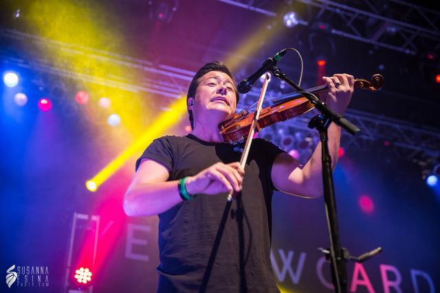 yellowcard violinist Sean Mackin
