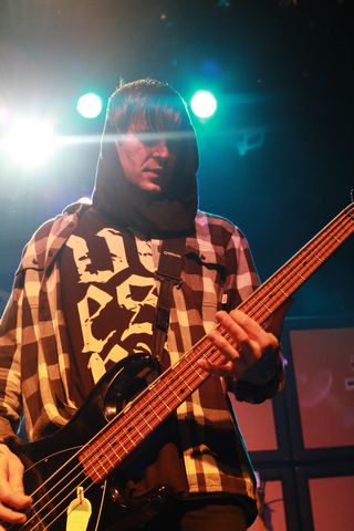 attila bassist live