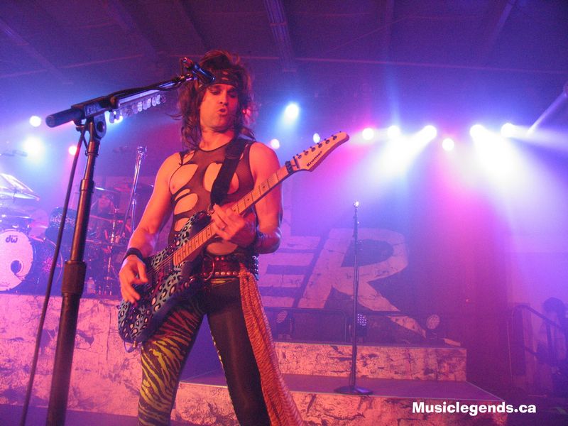 Steel Panther Halifax satchel