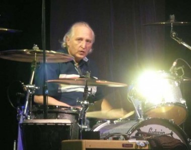 Mott The Hoople drummer Dale Griffin dies at 67