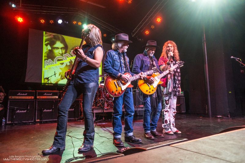 Derek St Holmes, Brad Whitford