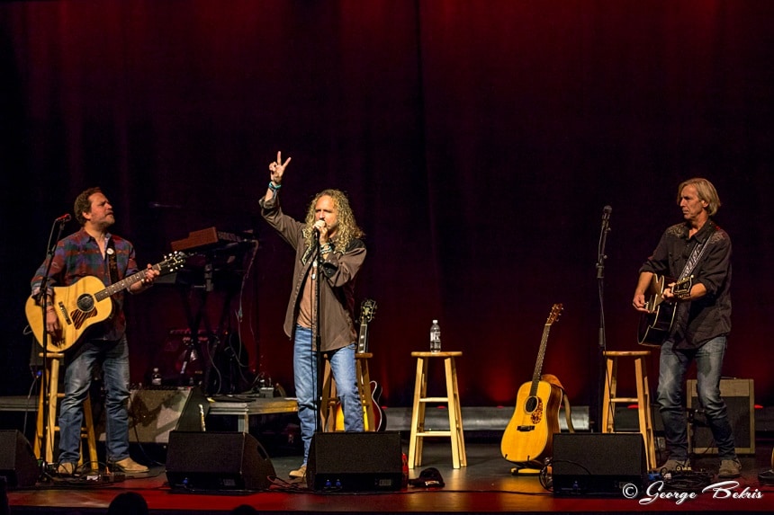 Chris Berardo the Desberardos Acoustic Trio
