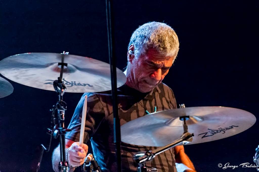 Steve Winwood drummer live