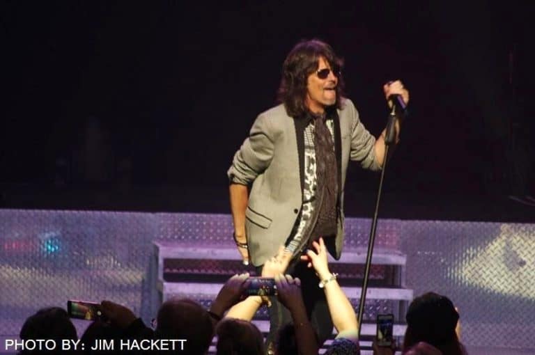 Foreigner live at the Grand Theater in Mashantucket
