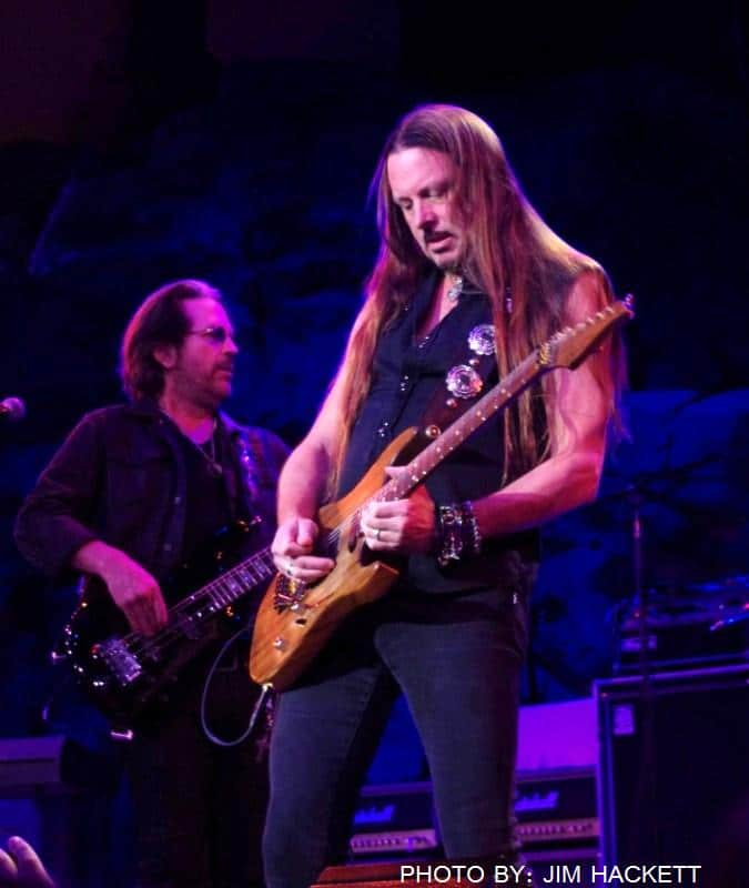 Winger Mohegan Sun